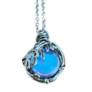 Vintage Blue Gem Pendant Leaf Wrap Necklace Retro Alloy Jewelry Gift 18"